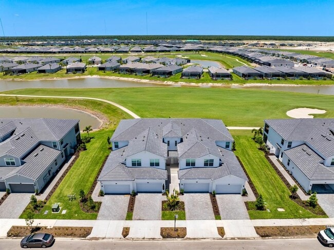 Building Photo - 15182 Bluffton Ln