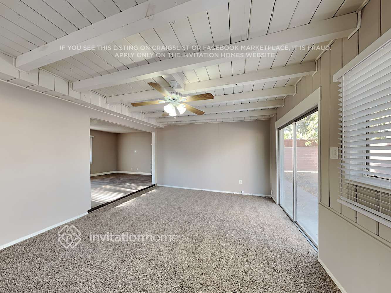 Building Photo - 852 N Parkside Dr