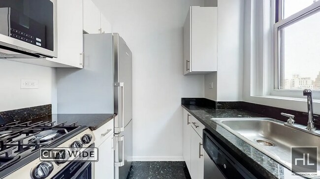 Primary Photo - WEST 86 STREET