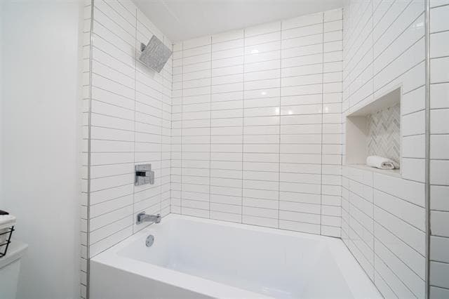 Building Photo - 77 Congress St