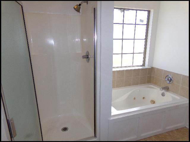 Building Photo - 9800 Herndon Rd