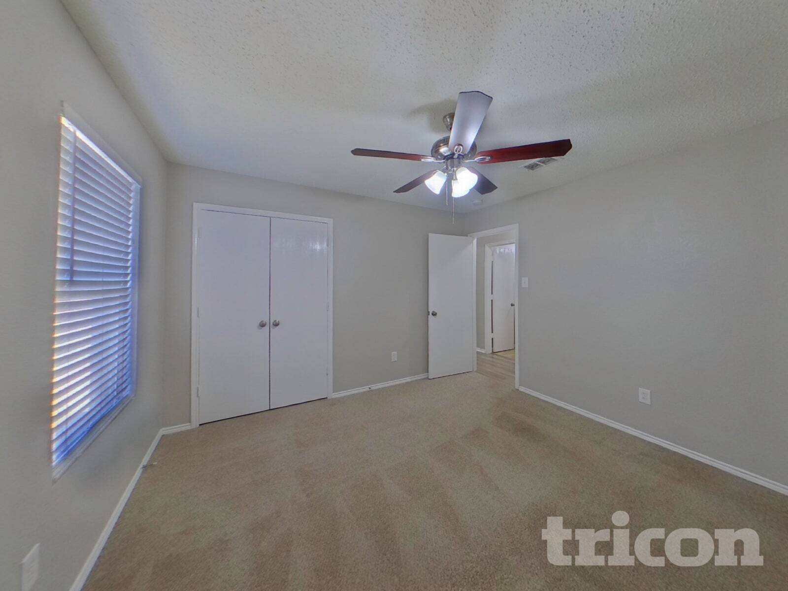 Building Photo - 2983 Celian Dr