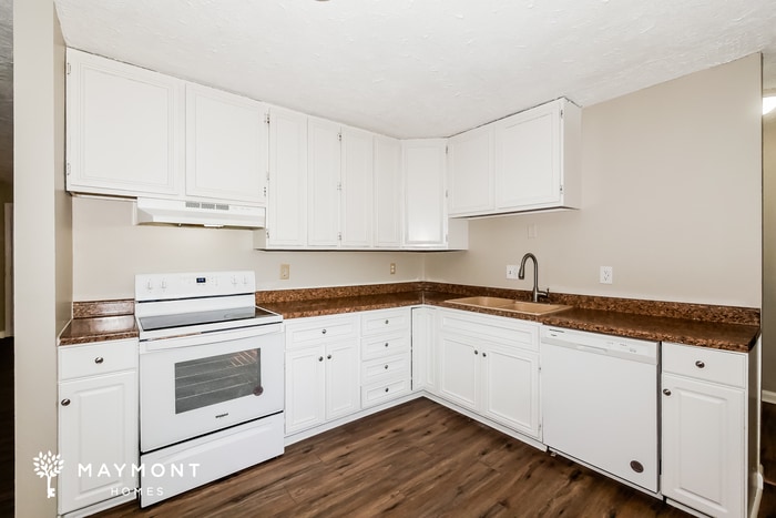 Building Photo - 44 Hyde Park Row