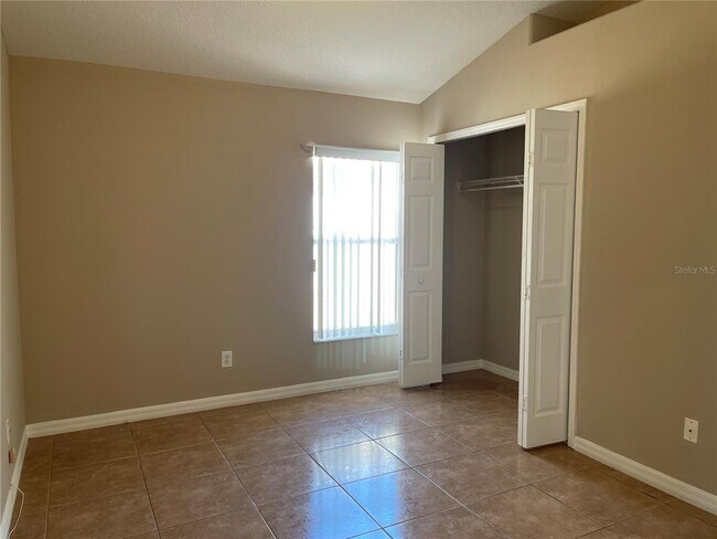 Building Photo - 3017 Rollman Rd