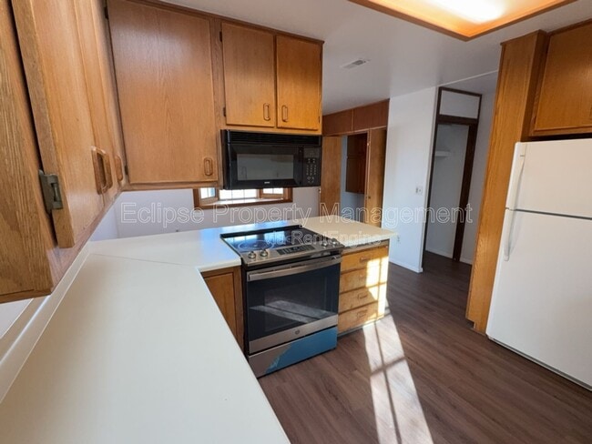 Building Photo - 1725 Glenwood Ave