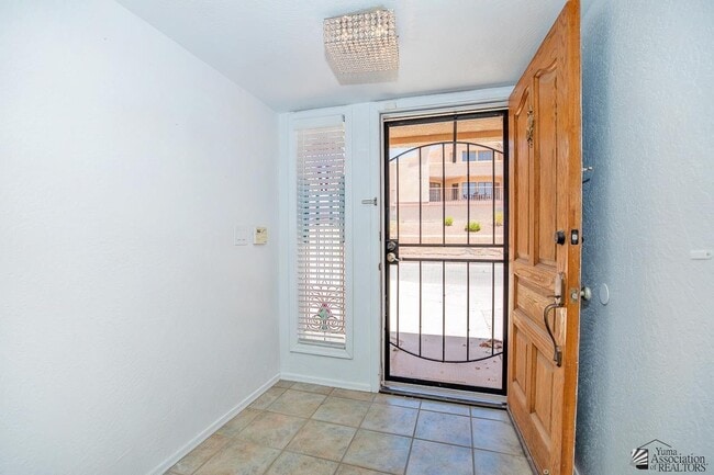 Building Photo - 2174 S Del Valle Way