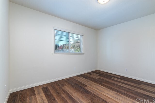 Building Photo - 225 N Mayflower Ave