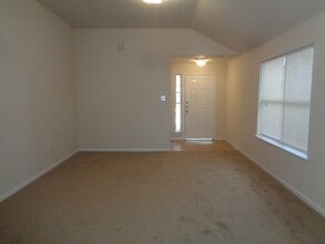 Building Photo - 15627 Kippers Dr