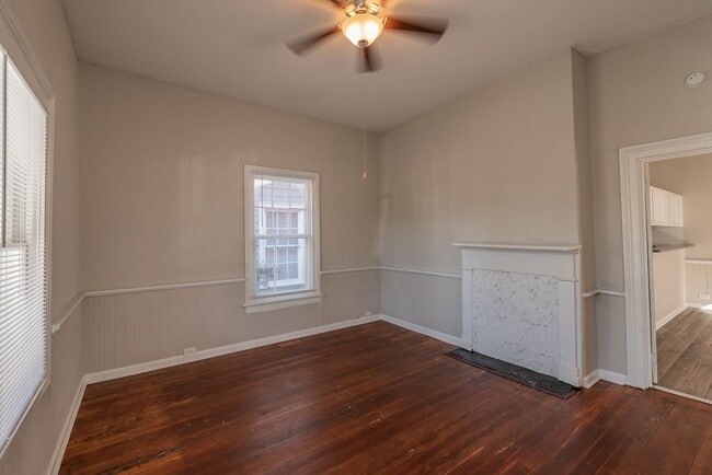 Building Photo - 1 bed/1 bath house for rent close to Downtown Augusta, with off-street parking!