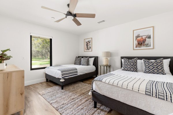 Building Photo - 625 Gruene River Dr