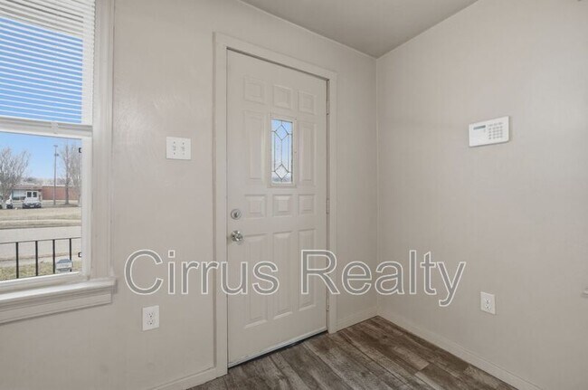 Building Photo - 1 Shelby St