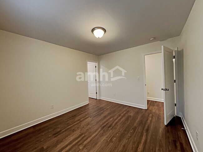 Building Photo - 2304 Campbell Cv Ct