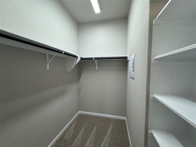 Building Photo - 5331 Bruno St