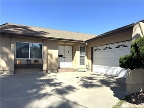 Building Photo - 13037 Beach