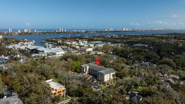 Building Photo - 633 S Palmetto Ave