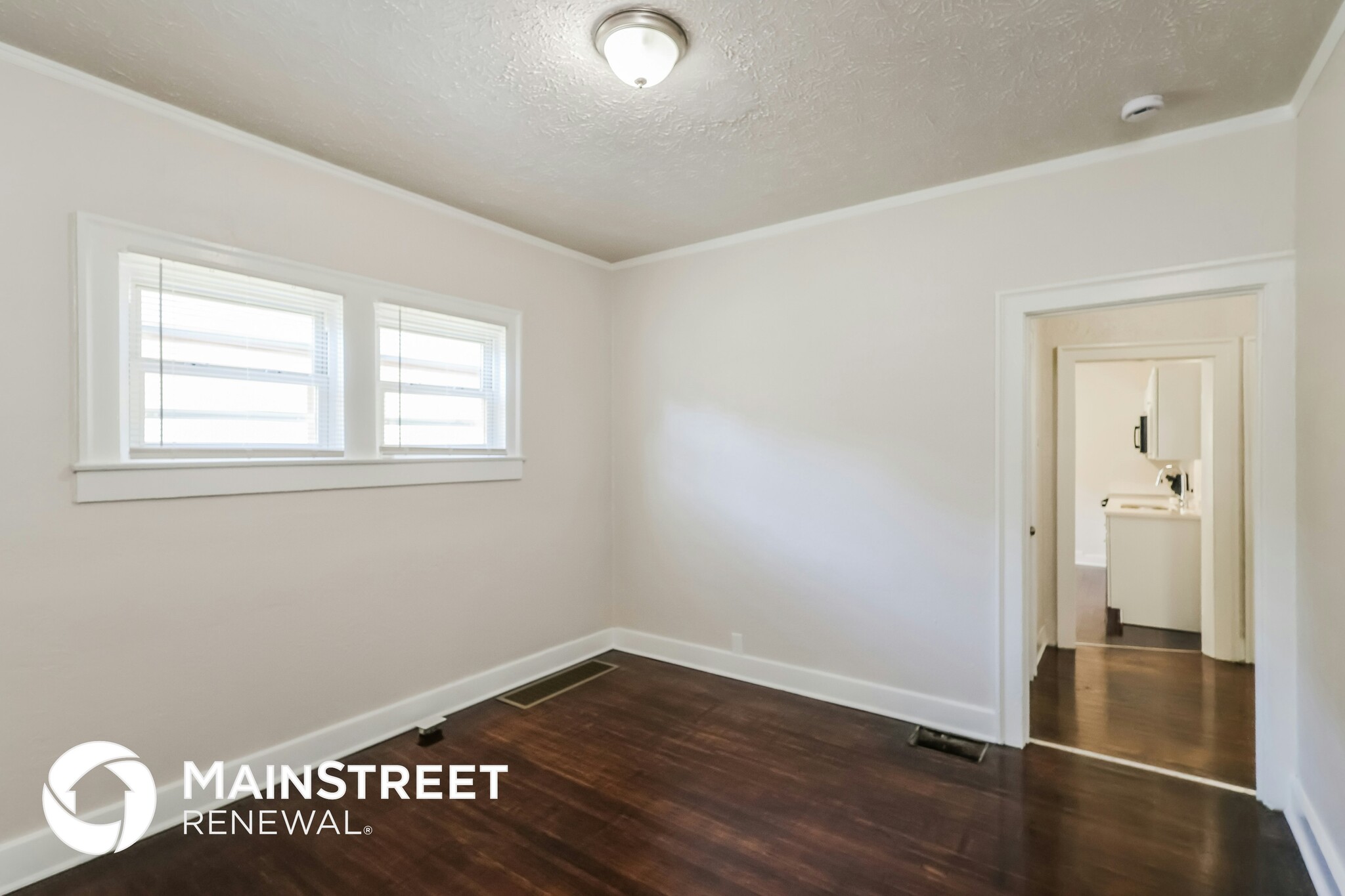 Building Photo - 110 S 41st St