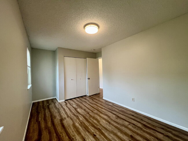 Building Photo - 13238 Alcott Cir