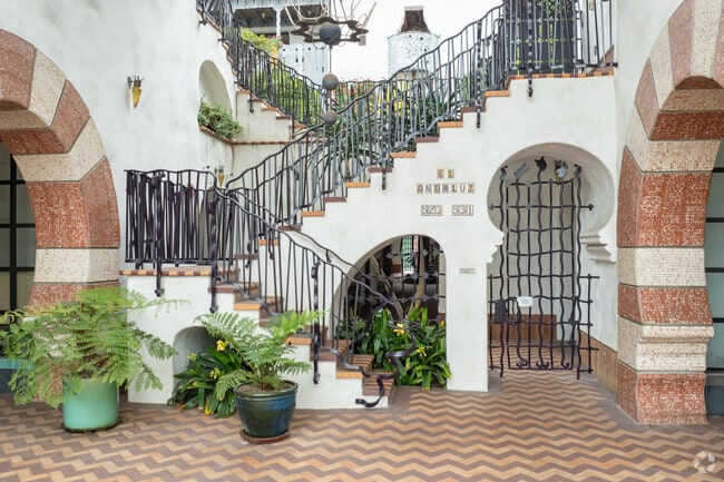 Building Photo - El Andaluz