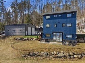 Building Photo - 253 Upper Mad River Rd
