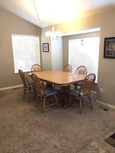 Building Photo - 1519 W Turtle Dove Ln