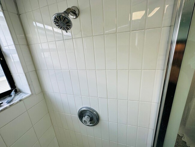 Building Photo - 12274 1st St W