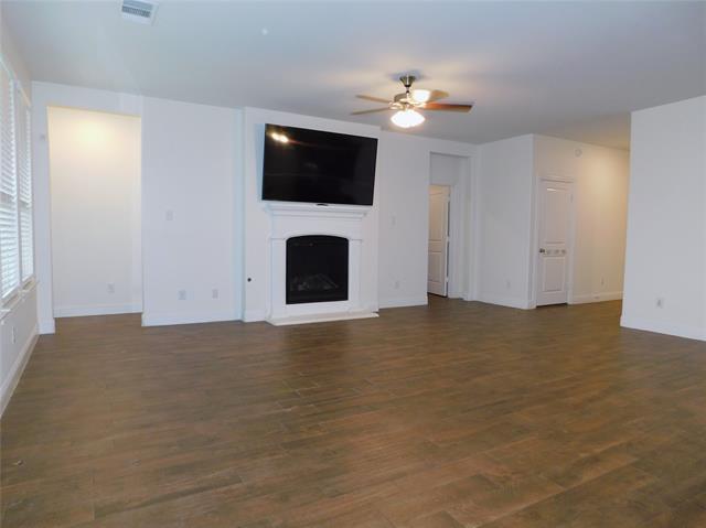 Building Photo - 11008 Culberson Dr