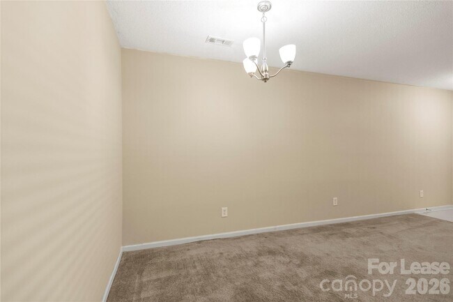 Building Photo - 148 Mangum Cir