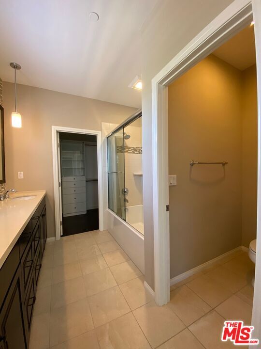 Building Photo - 51 Ivory Petal