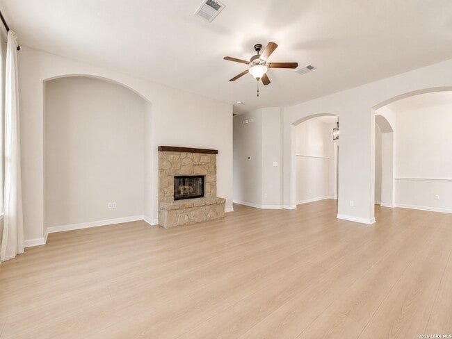 Building Photo - 164 Autumn Ridge