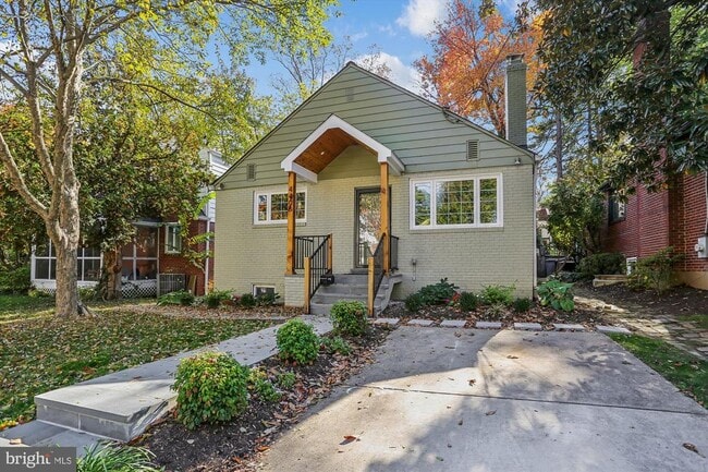 Building Photo - 4406 Rosedale Ave