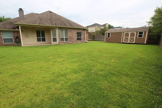 Building Photo - Coming Soon: Beautiful 3 Bedroom, 2 Bath n...