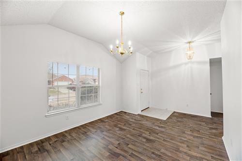 Building Photo - 10912 Fawn Valley Dr