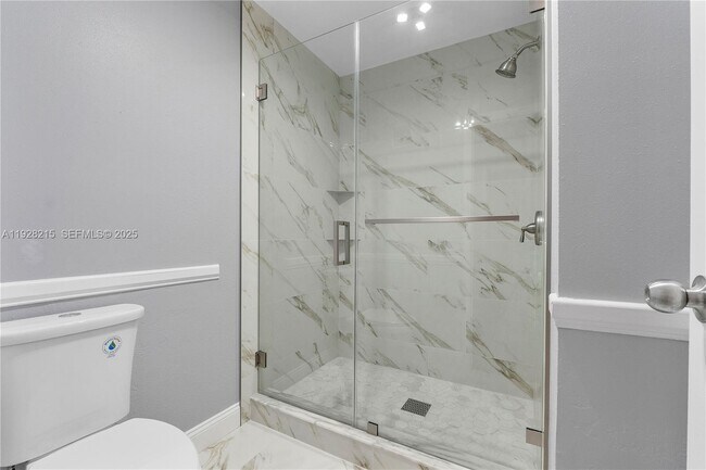 Building Photo - 5850 NW 57th Ave