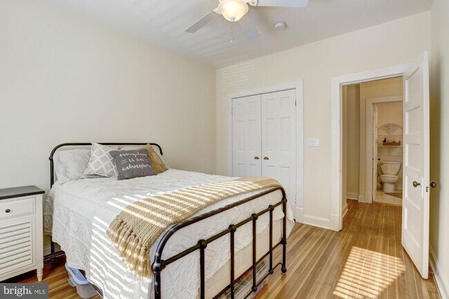 Building Photo - 4114 New Hampshire Ave NW