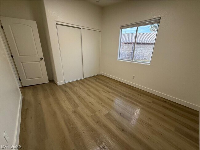 Building Photo - 5247 Sugar Maple Ct