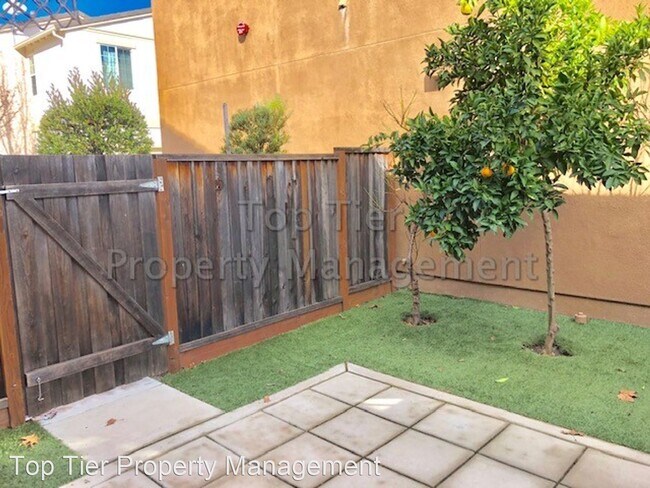 Building Photo - 3 br, 3 bath House - 4924 Ivyleaf Springs ...