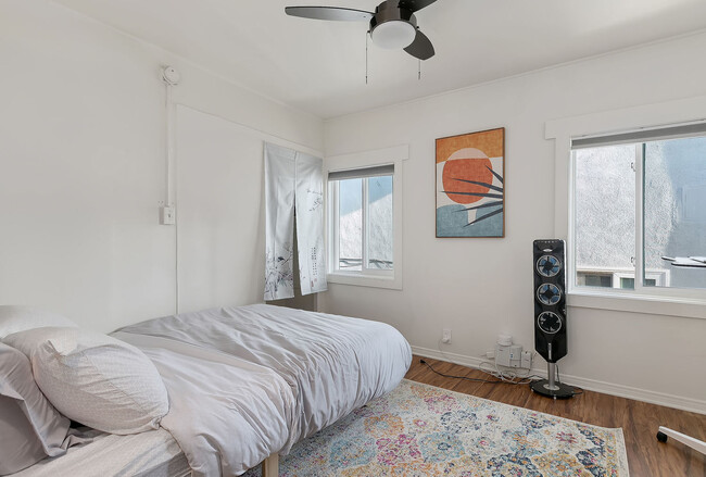 Bedroom 2, view from dinning room - 504 Pacific Ave