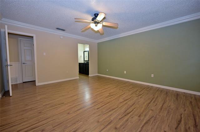 Building Photo - 4107 Pyracantha Dr