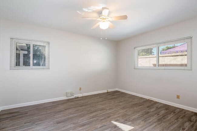 Building Photo - Beautifully Updated Single-Level Home with...