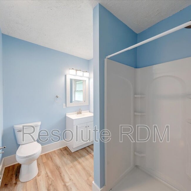 Building Photo - 1308 E Taylor St