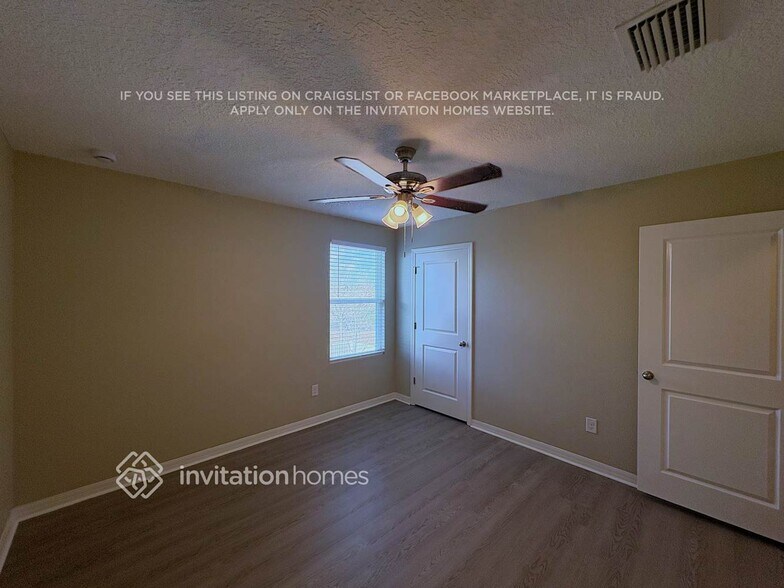 Building Photo - 35859 Jenny Lynne Cir