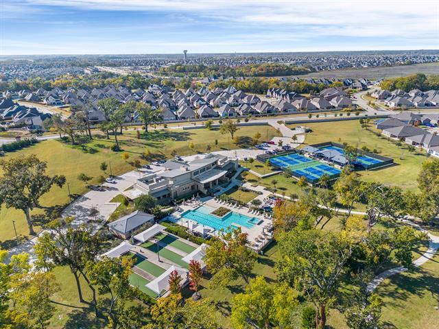 Building Photo - 825 Hidden Eddy Dr