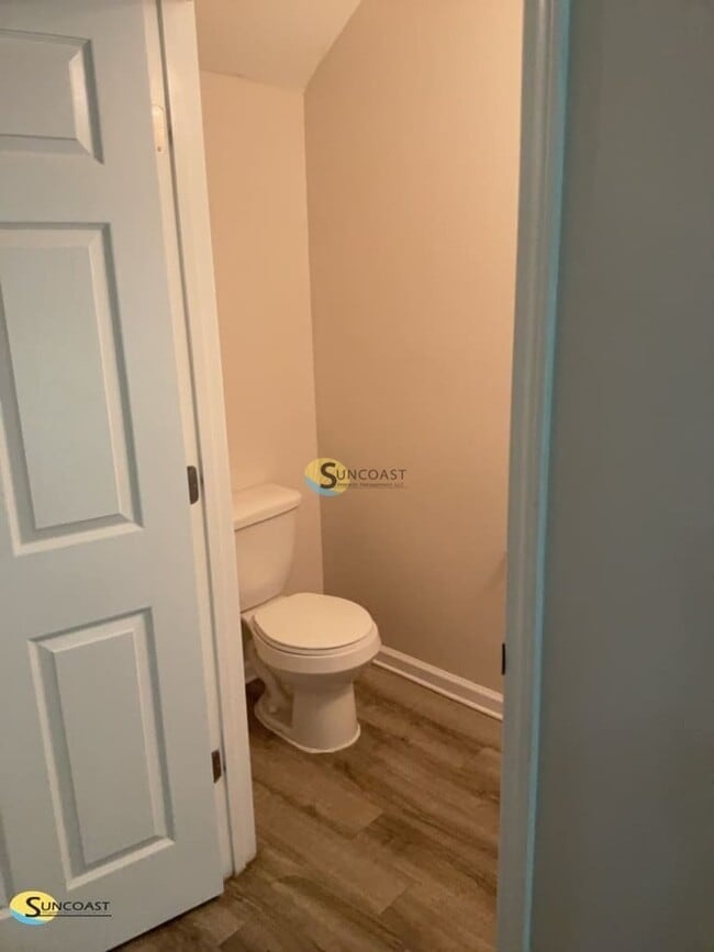 Building Photo - 8337 Homeport Ct