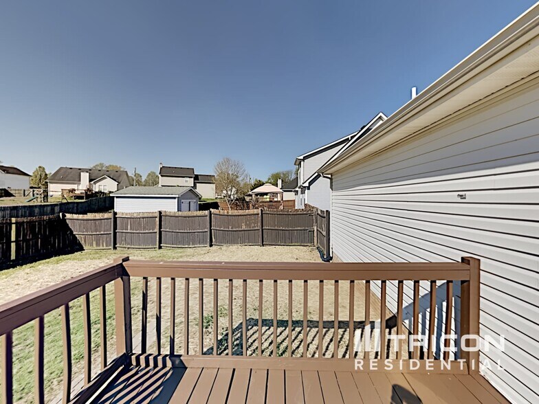 Building Photo - 1961 Whirlaway Cir