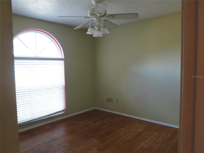 Building Photo - 3115 Smoke Signal Cir