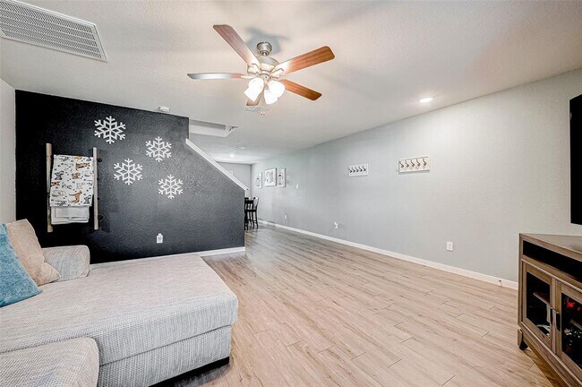 Building Photo - 115 Wilburn Dr