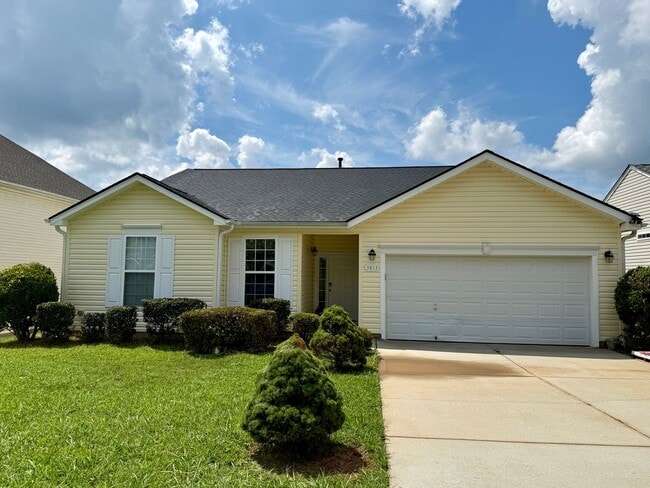 Primary Photo - Three bedroom, 2 bath house in Greensboro