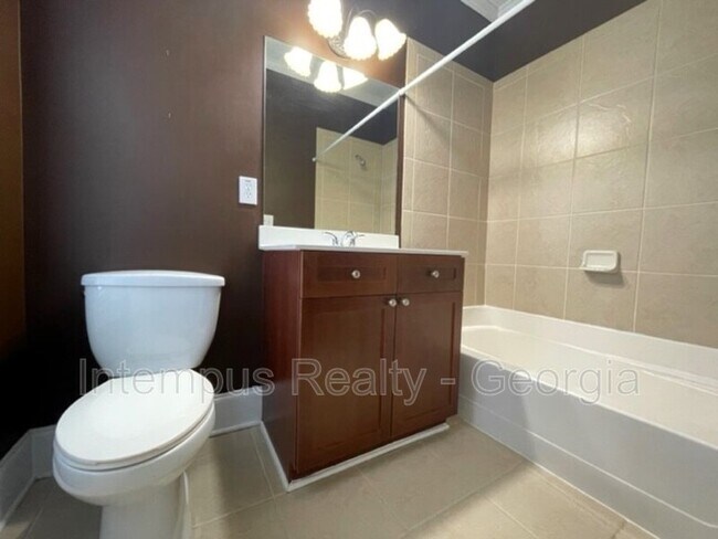 Building Photo - 1688 Mosaic Way