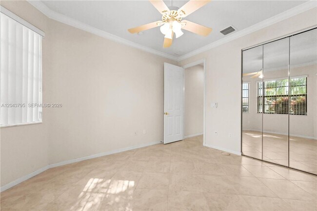 Building Photo - 6823 Fabiano Cir