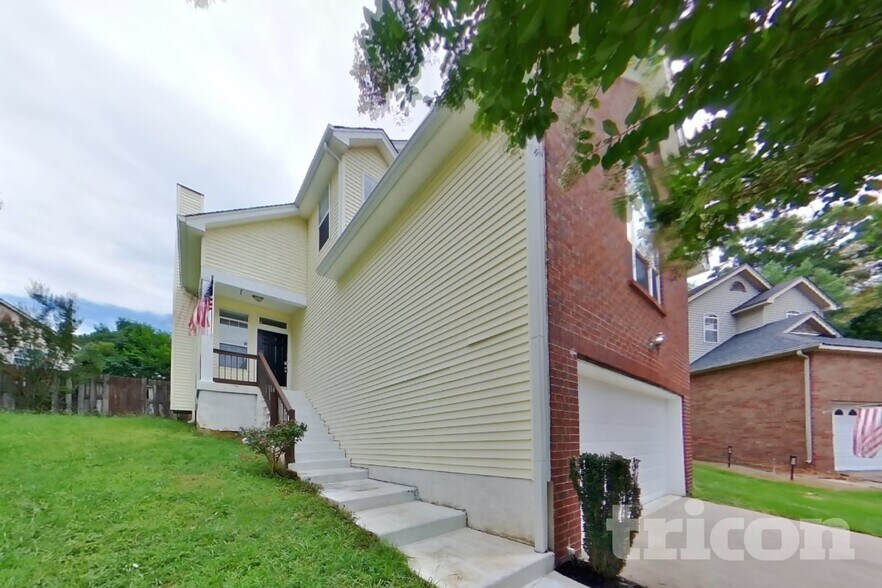 Building Photo - 5713 Briarwick Ct